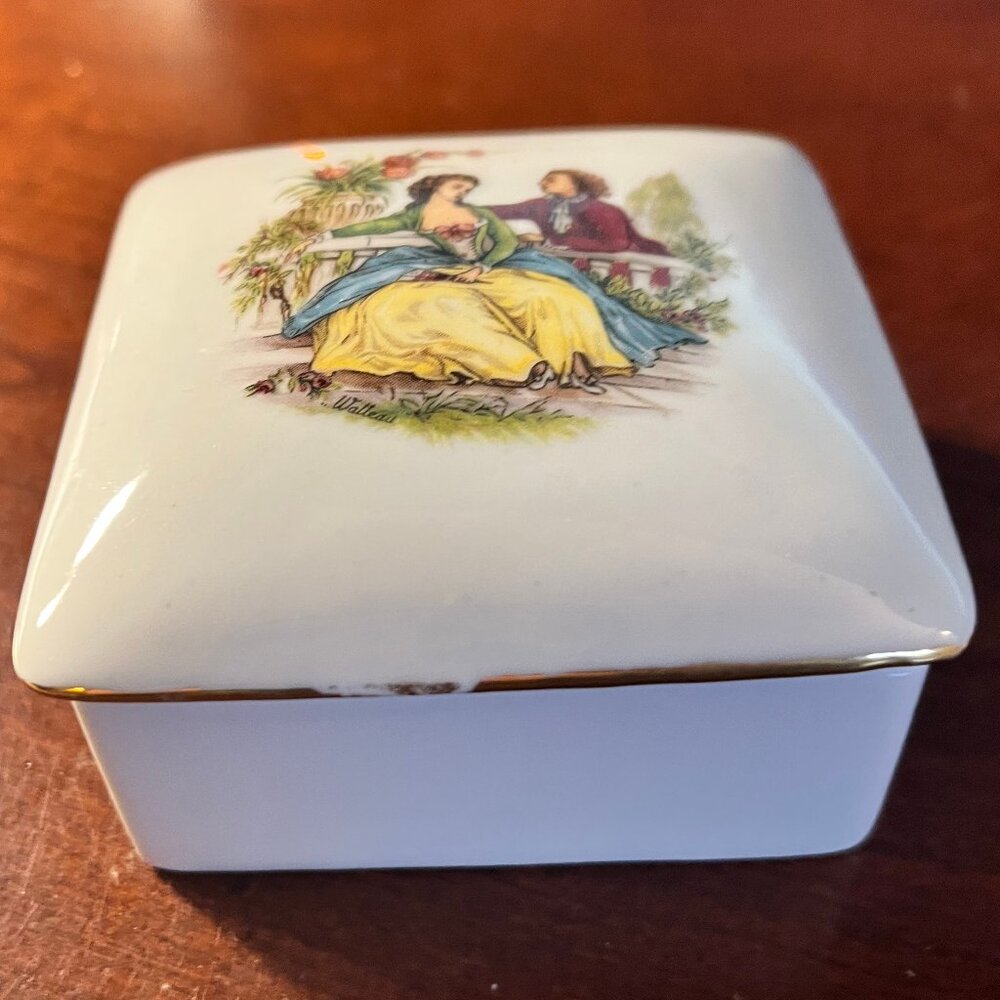 Vintage Porcelain Watteau Courting Scene Trinket Jewelry Box, Romantic Rococo